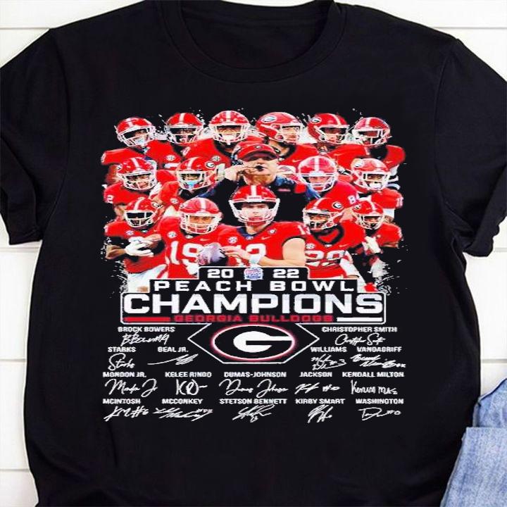 2022 Peach Bowl Champions Georgia Bulldogs signatures shirt t-shirt shirt