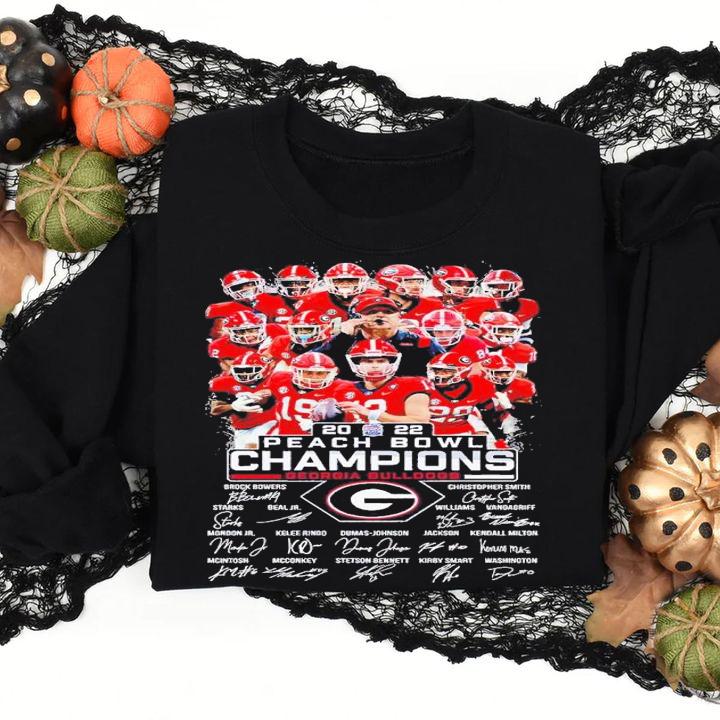 2022 Peach Bowl Champions Georgia Bulldogs signatures shirt t-shirt sweatshirt
