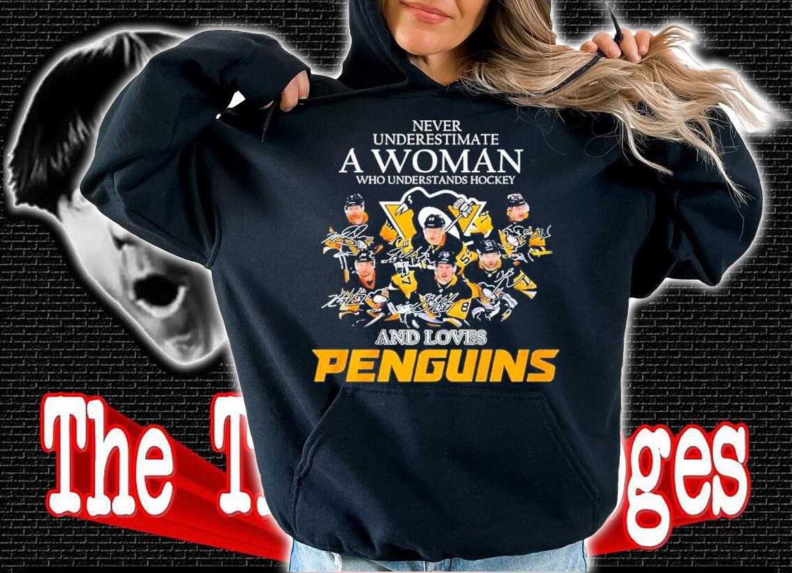 Never underestimate a woman who understands Hockey and loves Penguins signatures shirt t-shirt