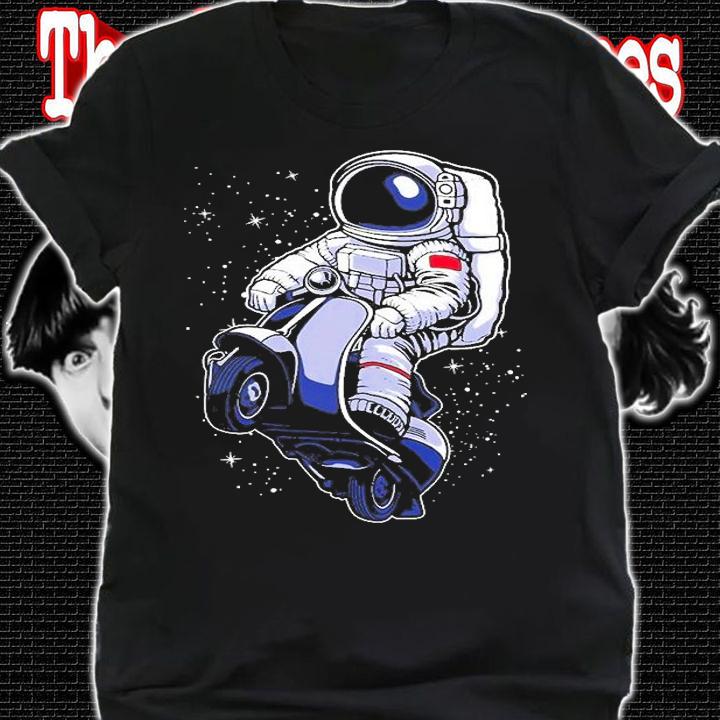 Astronaut Scooter Riding Space Geek Gift Vespa T-Shirt t-shirt shirt