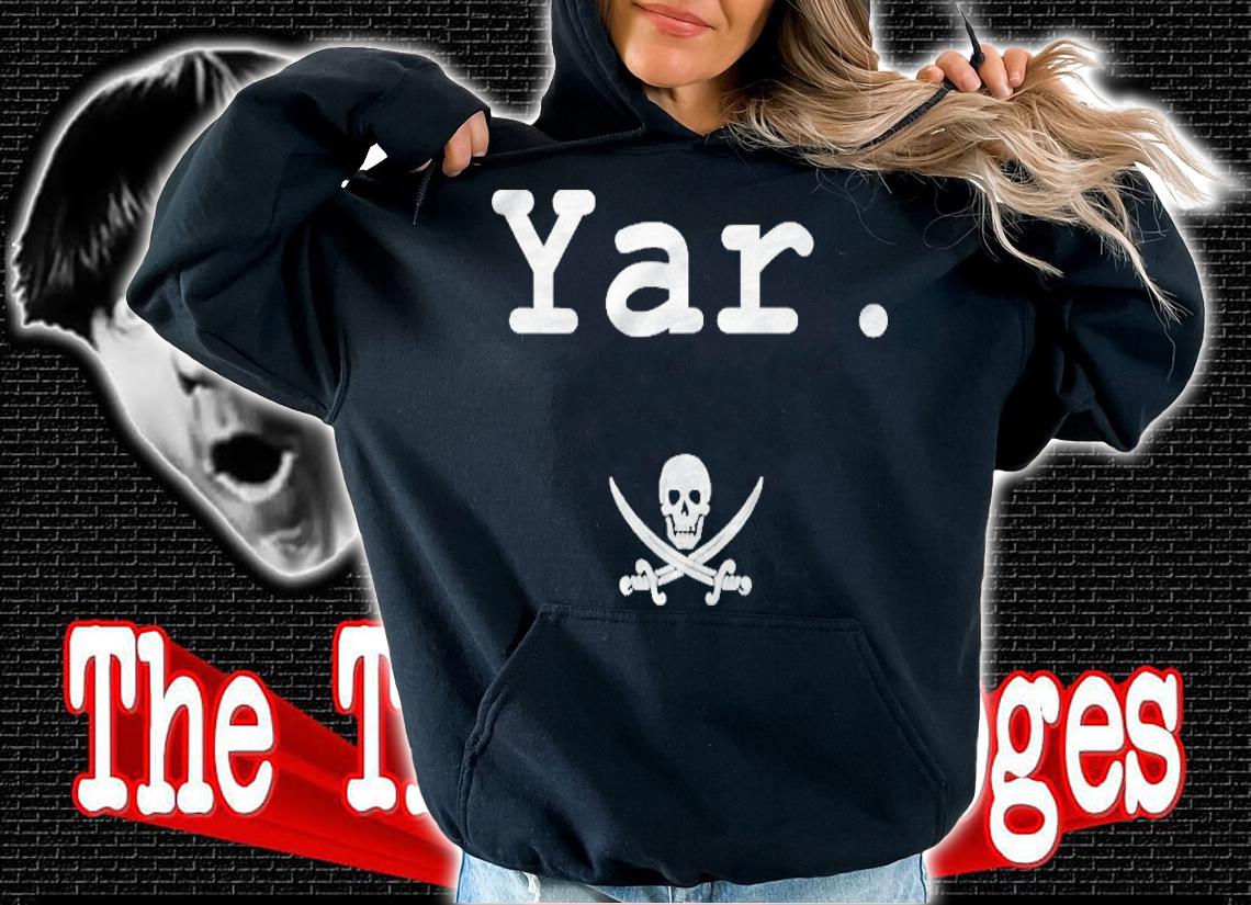 Subtle Pirate Skull Yar Halloween T-shirt t-shirt hoodie