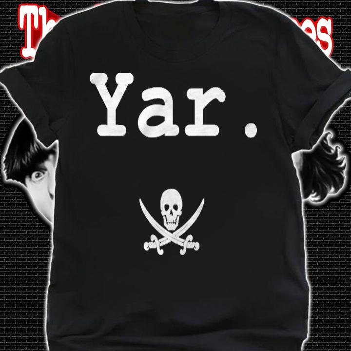 Subtle Pirate Skull Yar Halloween T-shirt t-shirt shirt