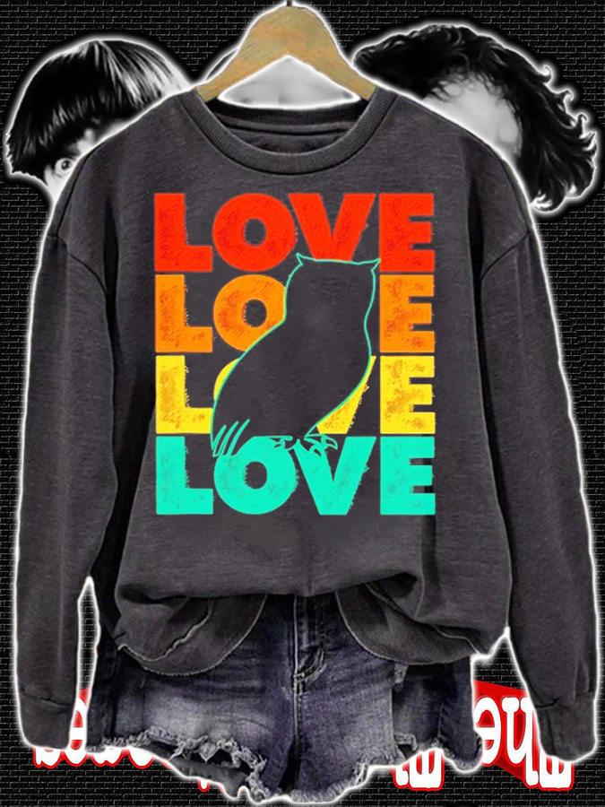 Retro Cute I Love Owl Theme Idea For Bird Lovers T-Shirt t-shirt sweatshirt