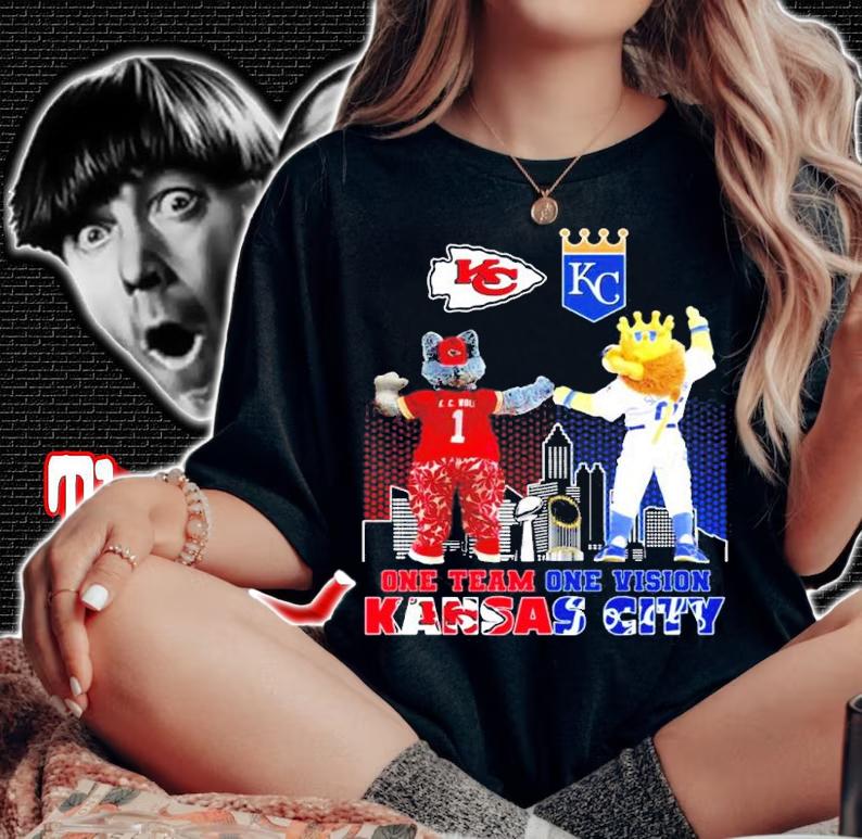 Mascot Kansas City Chiefs Vs Kansas City Royal One Team One Vision Kansas City Shirt