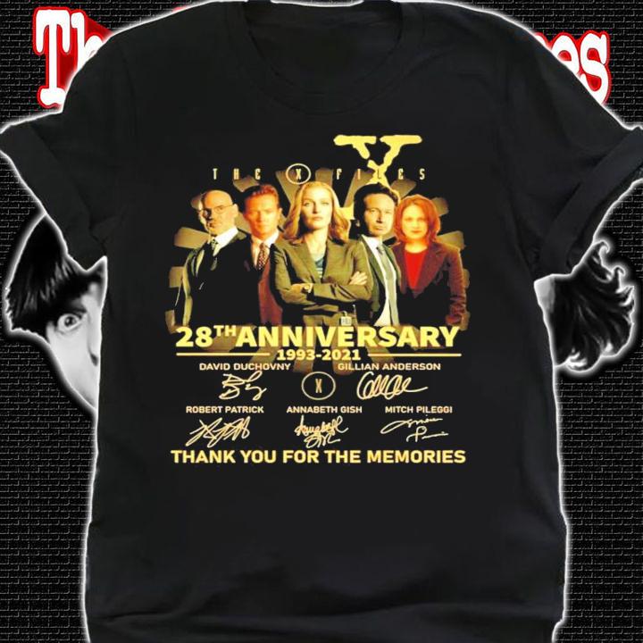 The X Files 28th anniversary 2993-2021 signatures shirt