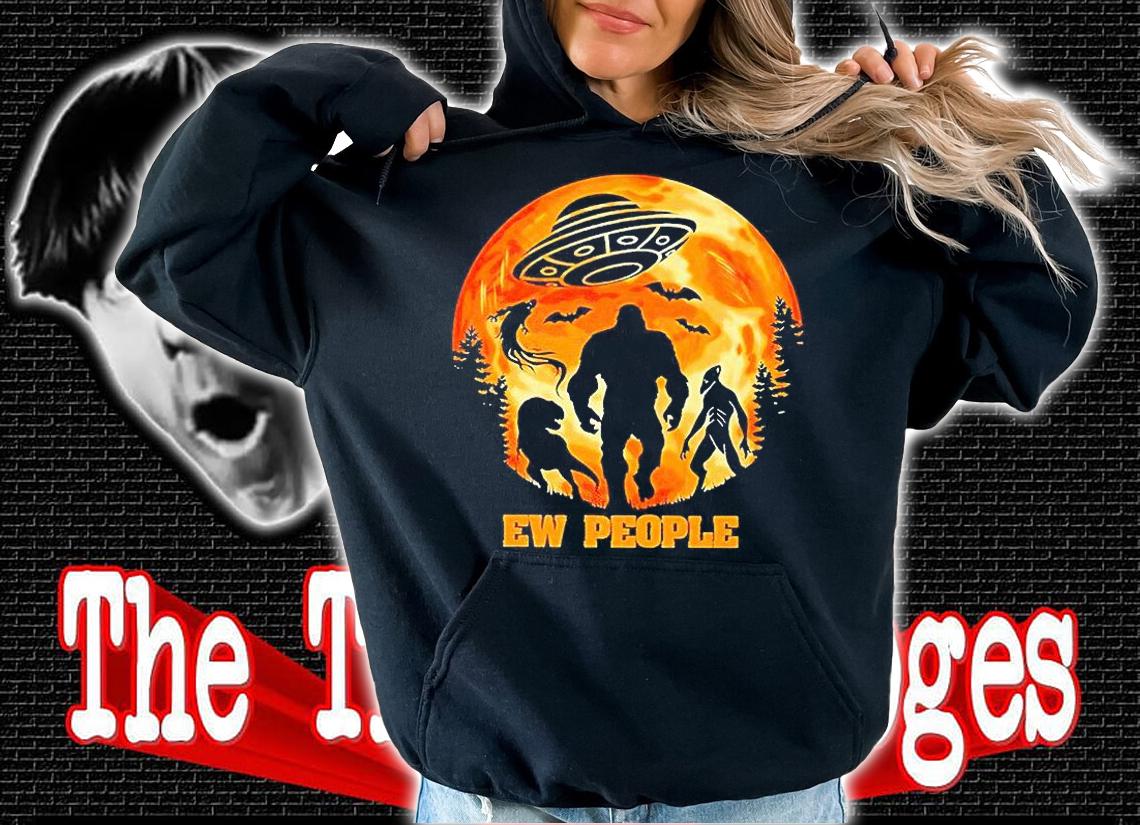 Bigfoot Alien Dinosaur Ghost ew people T-shirt