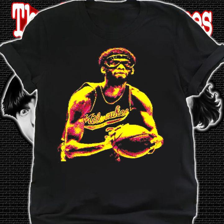 Kareem Abdul Jabbar Milwaukee football shirt