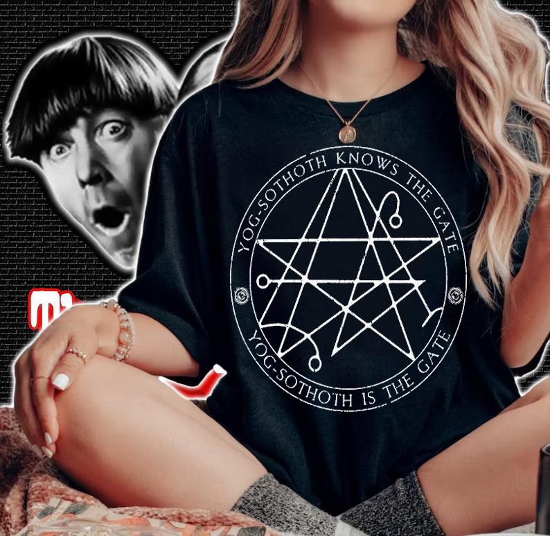 Yog-Sothoth Knows The Gate Door Sigil Essential T-Shirt woman shirt